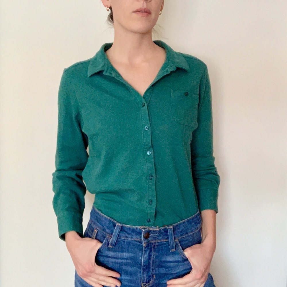 L.L. Bean Green Button Up Long Sleeve Shirt A Brother’s Fountain Merchandise Lg